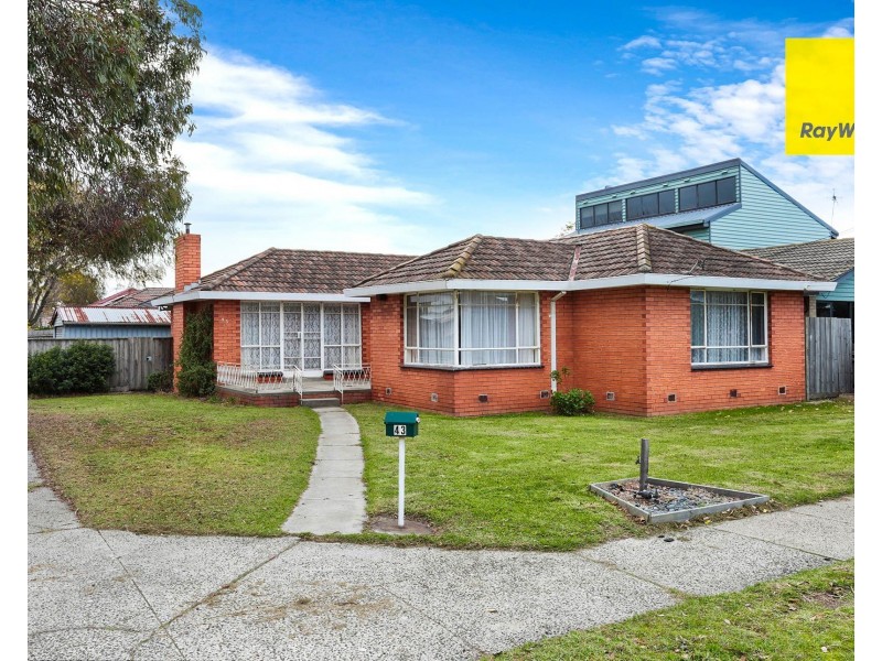 43 Noordenne Avenue, Seaholme VIC 3018