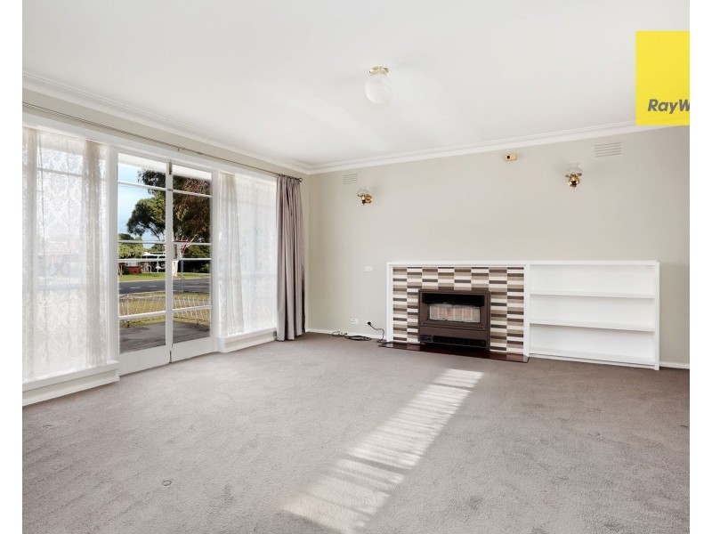 43 Noordenne Avenue, Seaholme VIC 3018