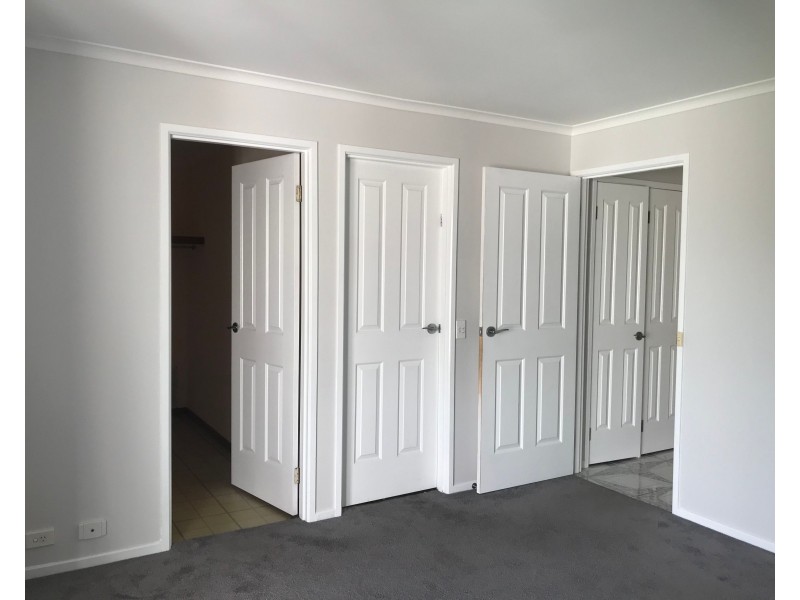 13 Doris Drive, Hoppers Crossing VIC 3029