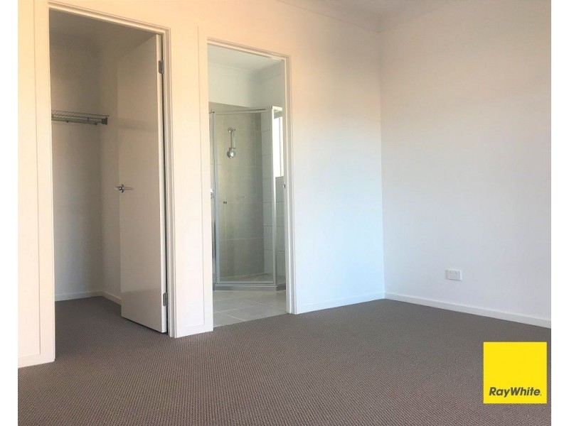 23 Kittyhawk Road, Point Cook VIC 3030