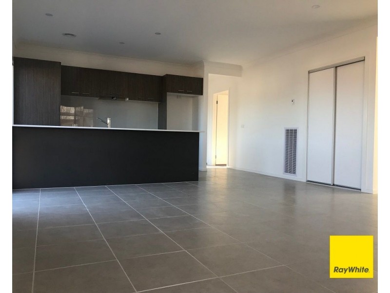 23 Kittyhawk Road, Point Cook VIC 3030