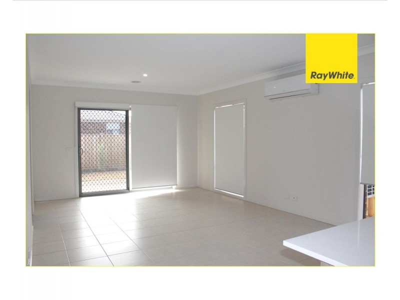 34 Gardener Drive, Point Cook VIC 3030