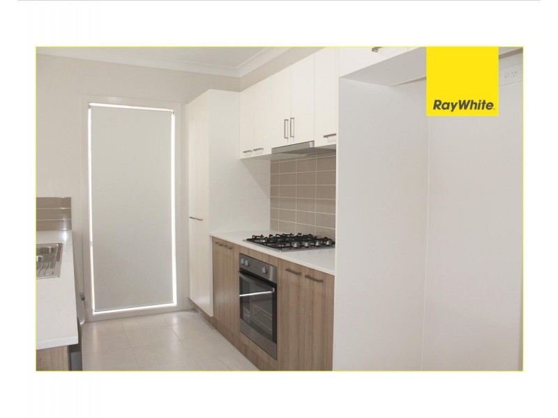 34 Gardener Drive, Point Cook VIC 3030