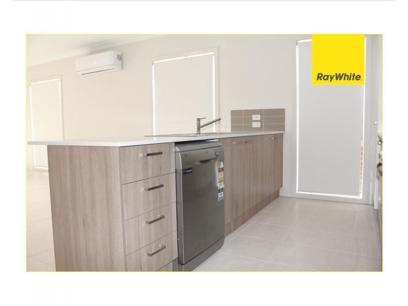 34 Gardener Drive, Point Cook VIC 3030