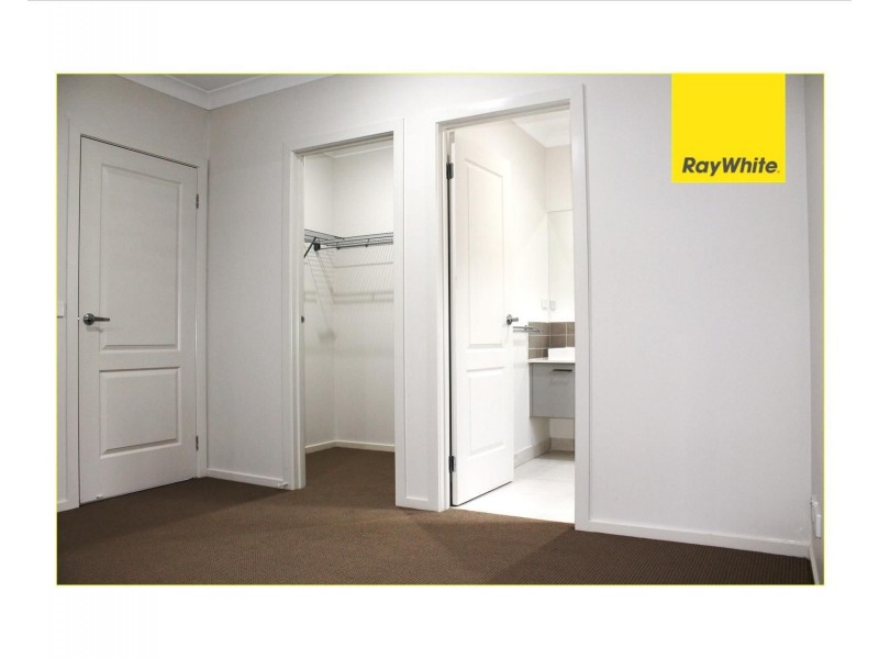 34 Gardener Drive, Point Cook VIC 3030