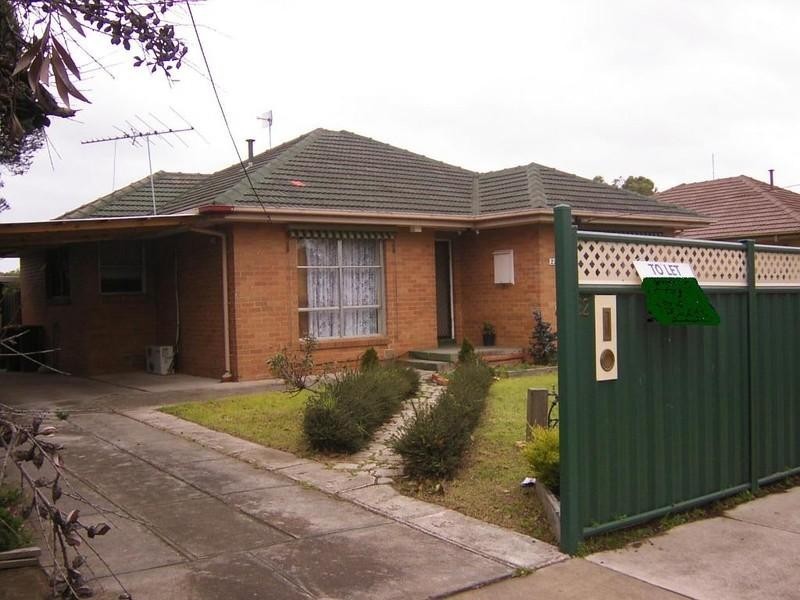 22 ROBERTSON Crescent, Laverton VIC 3028