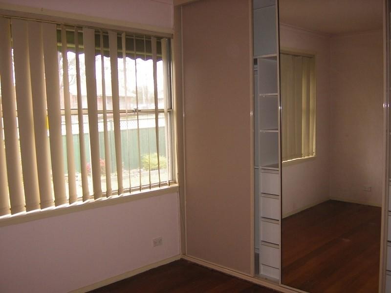 22 ROBERTSON Crescent, Laverton VIC 3028