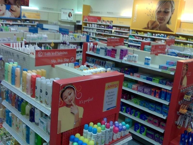 15-18 CENTRAL SQUARE SHOPPING Centre, Altona VIC 3018