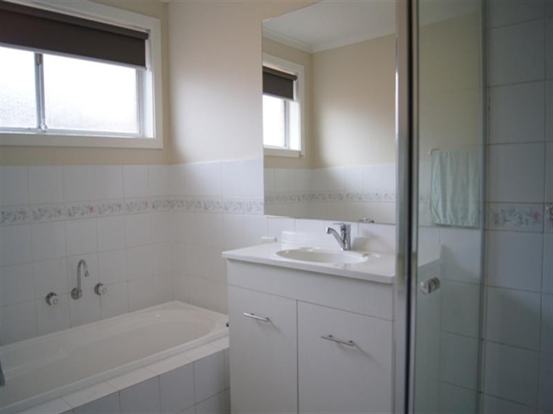 44 Nangiloc Crescent, Werribee VIC 3030