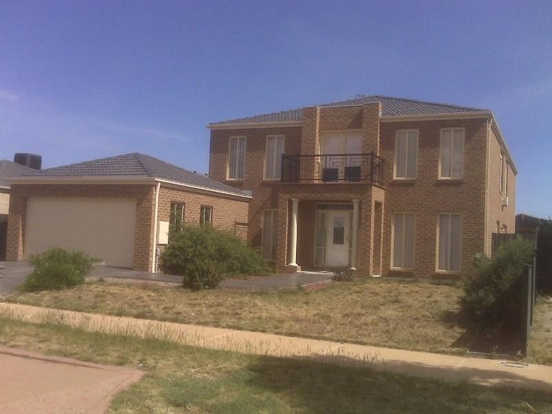 49 MILES FRANKLIN Boulevard, Point Cook VIC 3030