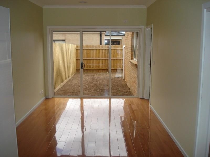 2/5 Yale Court, Truganina VIC 3029