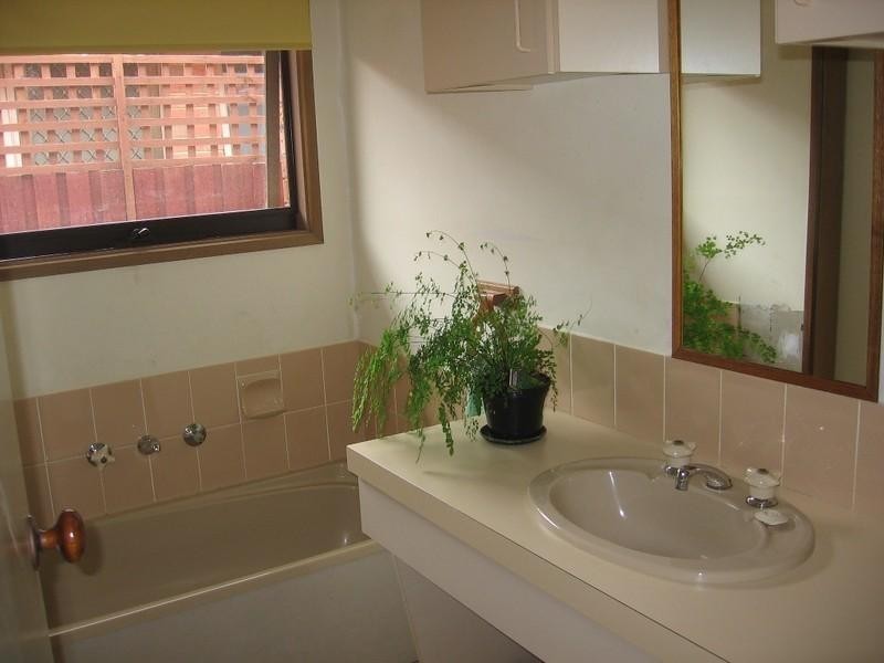 4 Mark Court, Seabrook VIC 3028