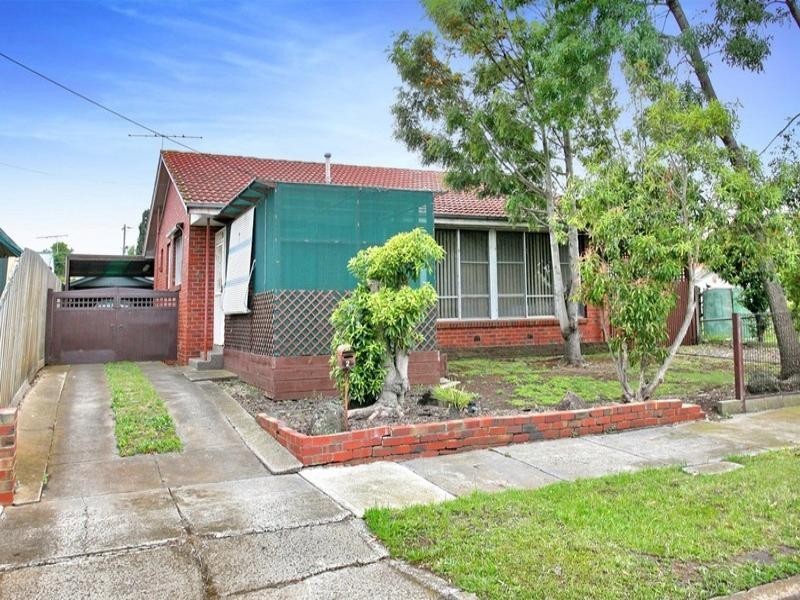 2 Butcher Crescent, Laverton VIC 3028