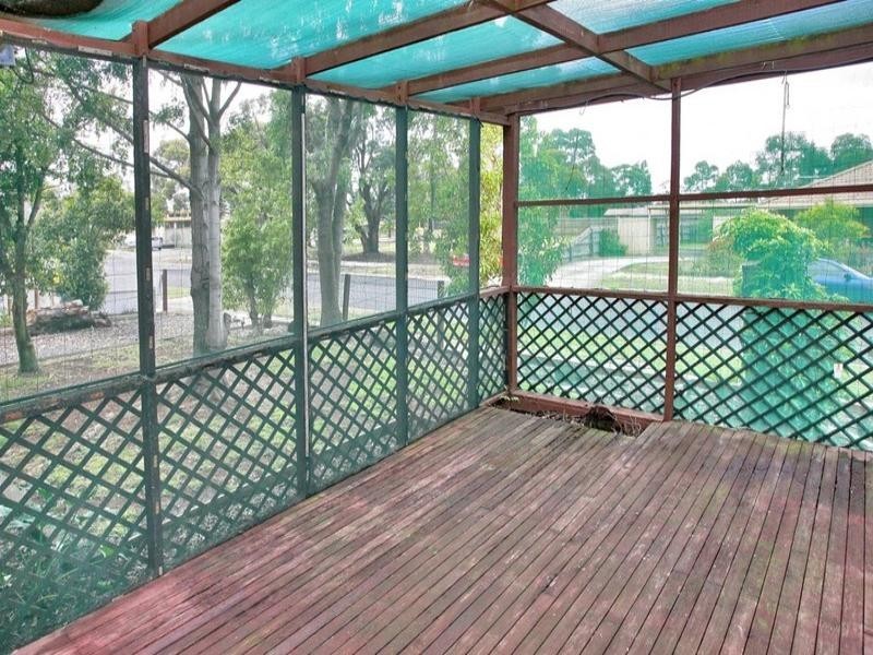 2 Butcher Crescent, Laverton VIC 3028