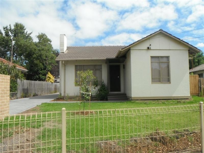 3 Charlesworth Street, Laverton VIC 3028