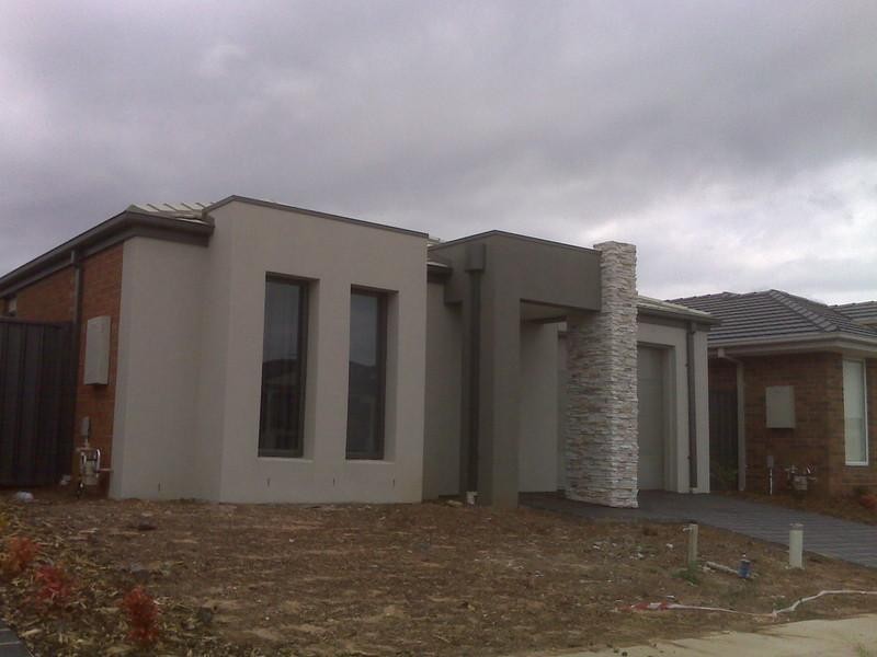 19 HOWARD Place, Deer Park VIC 3023