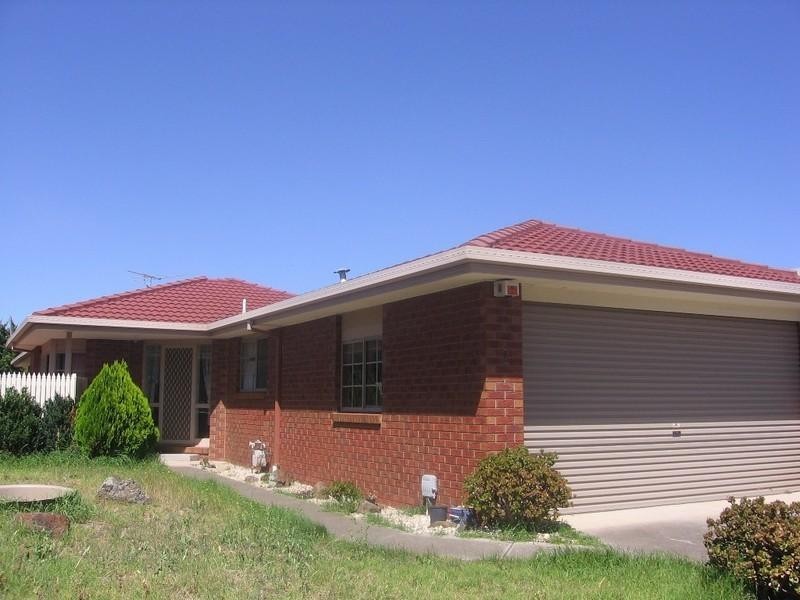 2 Rottnest Court, Hoppers Crossing VIC 3029