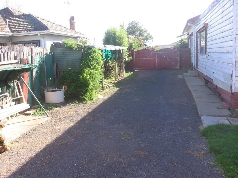 14 Wyndham Street, Werribee VIC 3030