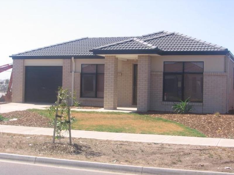 LOT 682 PIONEER Drive, Deer Park VIC 3023