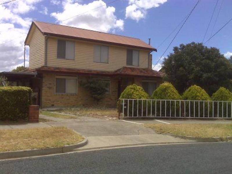 24 ULM Street, Laverton VIC 3028