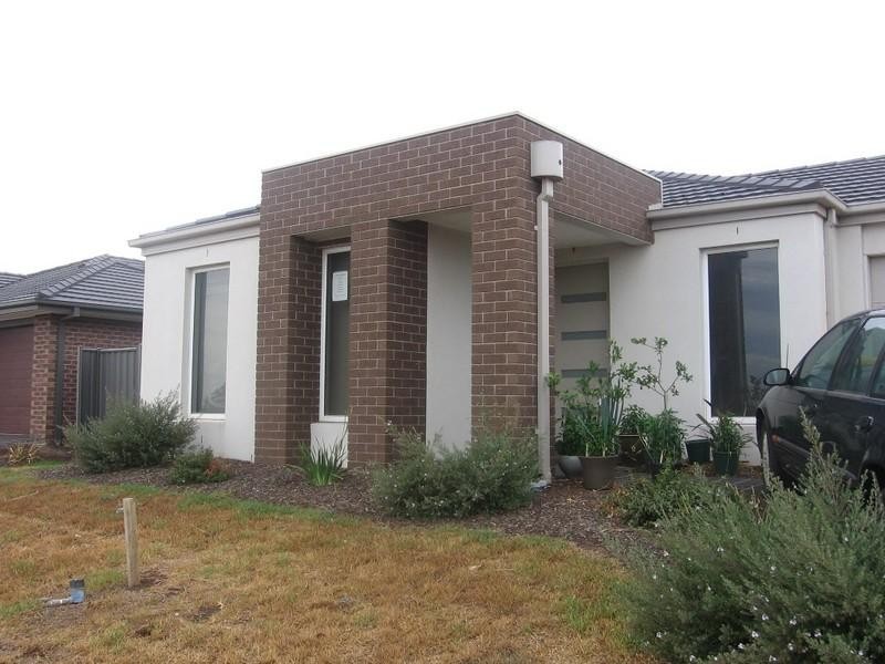 47 FOLEYS Road, Deer Park VIC 3023