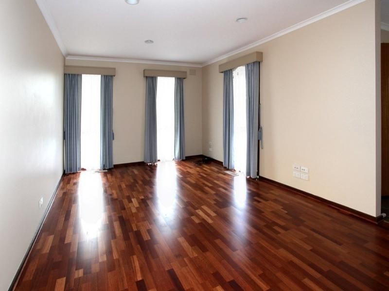 17 Langhorne Street, Altona Meadows VIC 3028