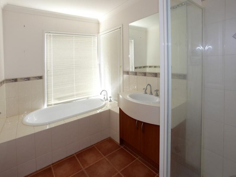 57 Bridgewater Way, Truganina VIC 3029