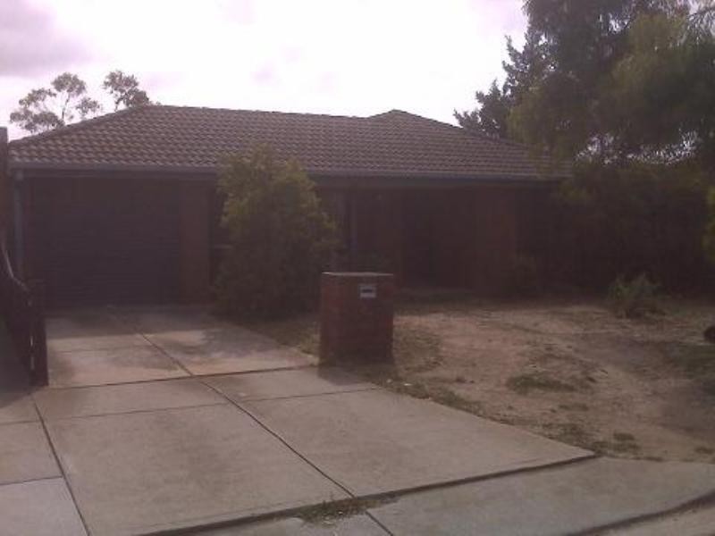 24 KATHLEEN Crescent, Hoppers Crossing VIC 3029