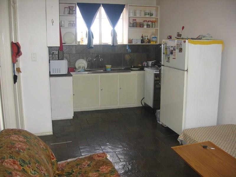 17/181 Geelong Road, Seddon VIC 3011