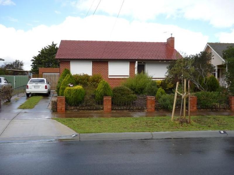 3 DEBORAH Drive, Werribee VIC 3030