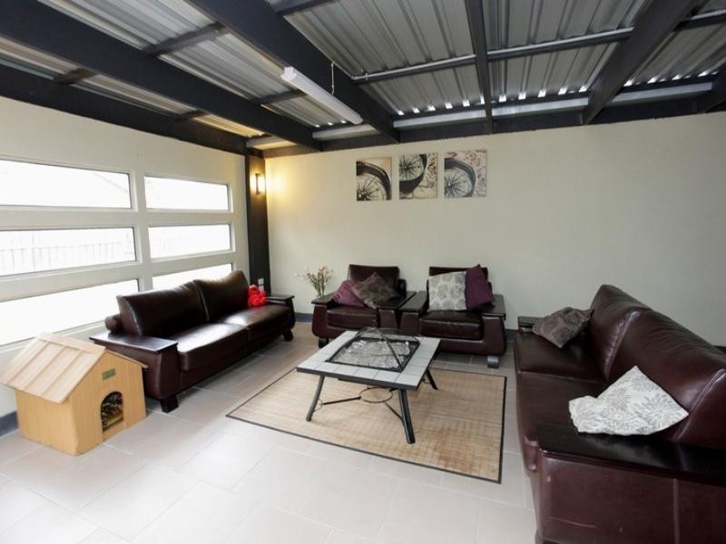 9 Redwood Drive, Hoppers Crossing VIC 3029