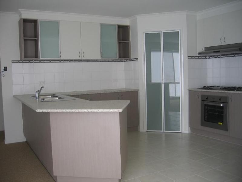 12 FUCHSIA Crescent, Point Cook VIC 3030