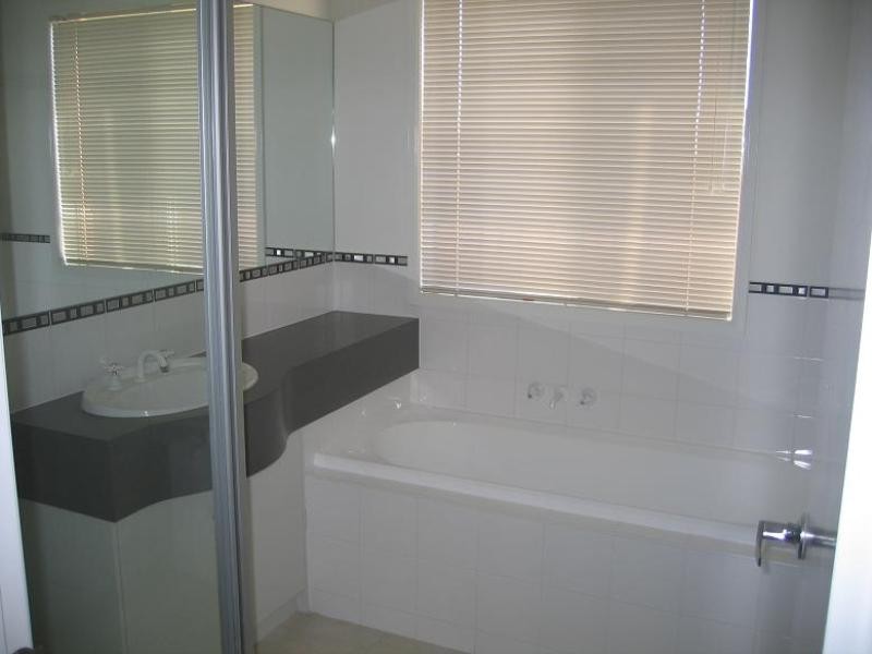 12 FUCHSIA Crescent, Point Cook VIC 3030