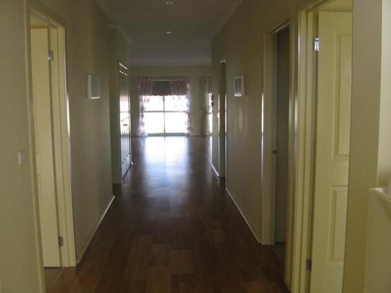 3 PENASH Place, Point Cook VIC 3030