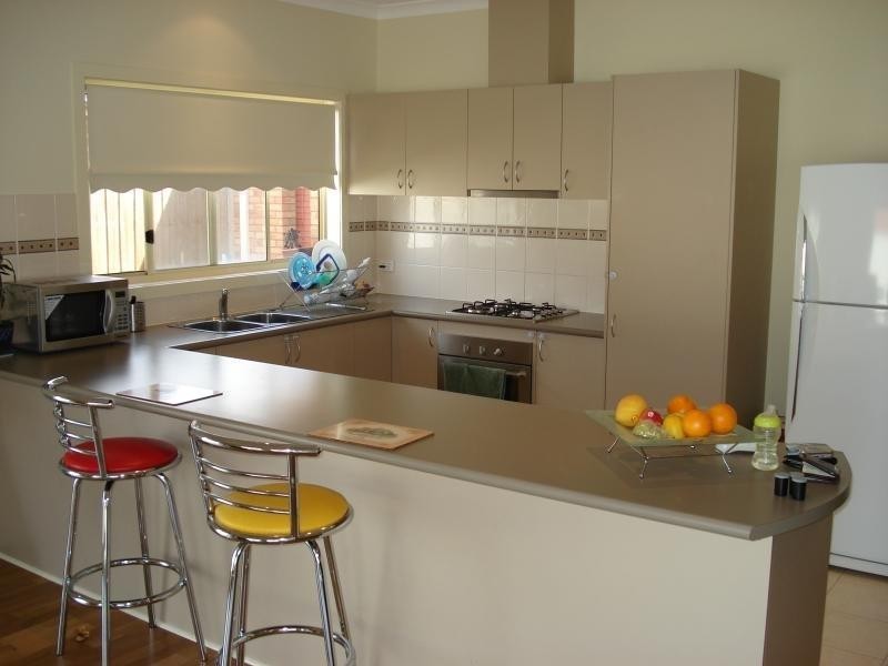 3 PENASH Place, Point Cook VIC 3030