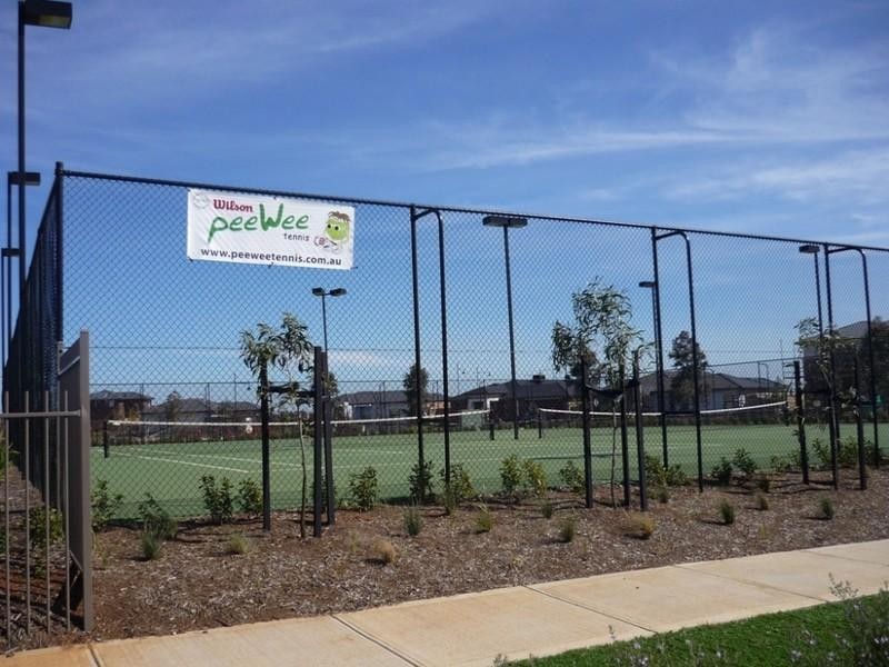 25 FELICITY Drive, Tarneit VIC 3029