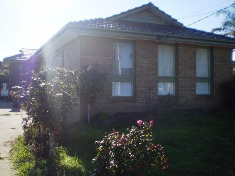 24 Claremont Crescent, Hoppers Crossing VIC 3029