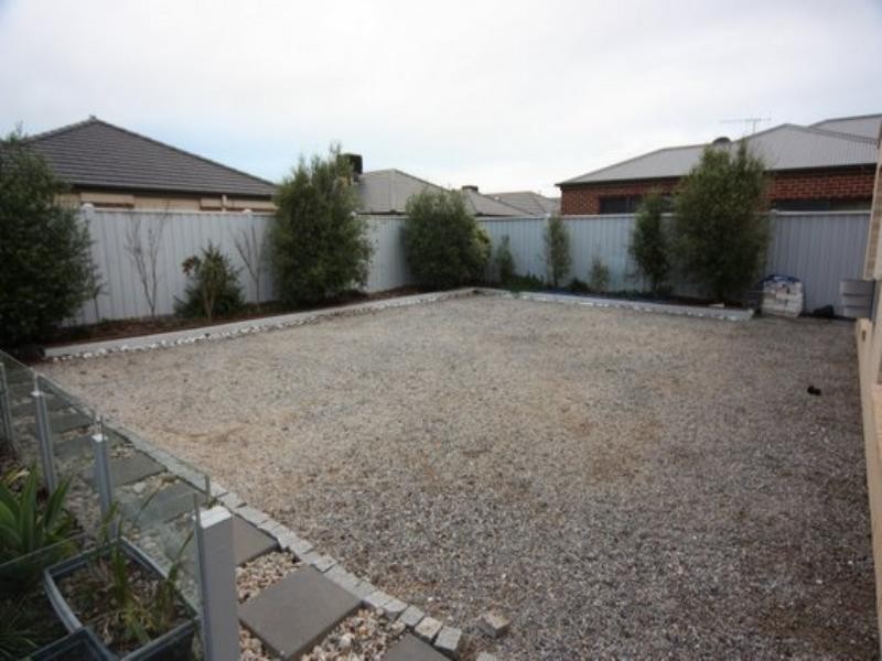 29 Wetlands Boulevard, Williams Landing VIC 3027