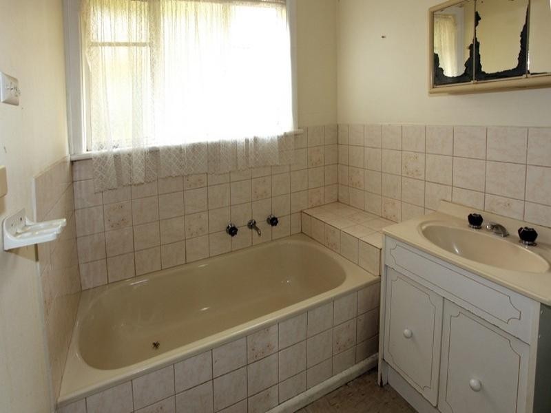 13 GRACE Street, Laverton VIC 3028