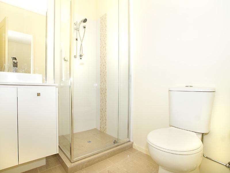 20 VAUCLUSE Boulevard, Werribee VIC 3030