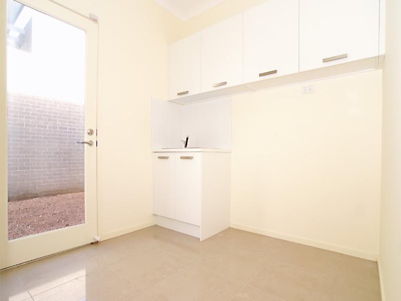 20 VAUCLUSE Boulevard, Werribee VIC 3030