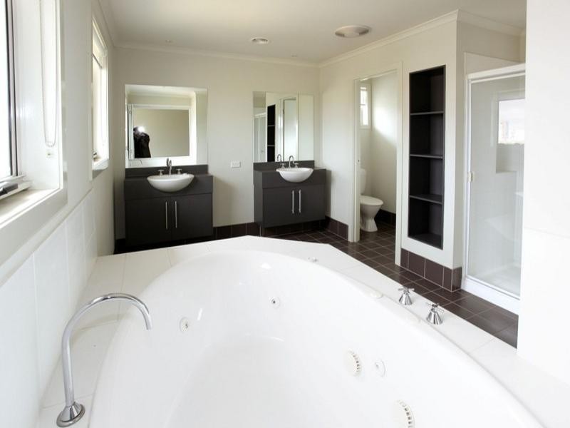 7 WETLANDS Boulevard, Williams Landing VIC 3027