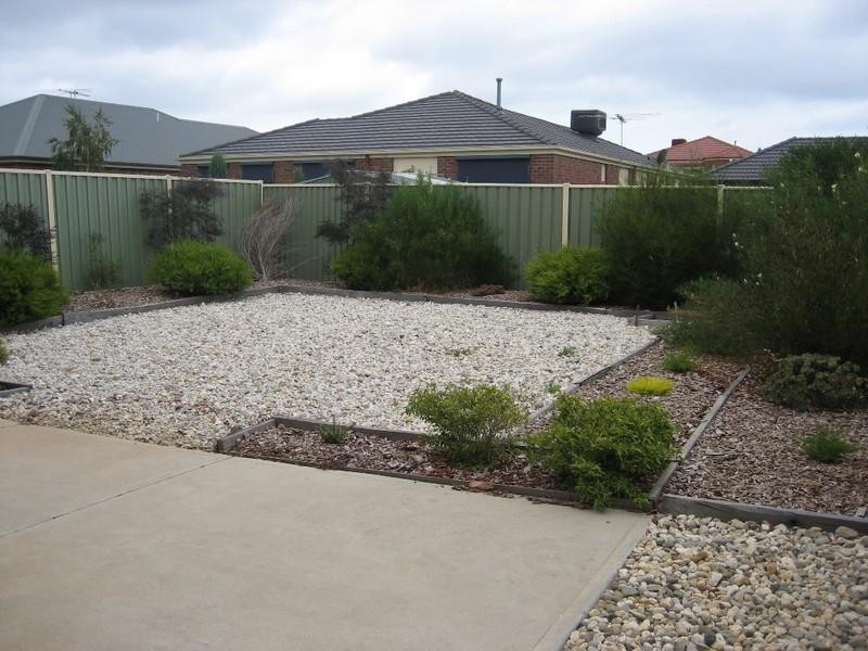 51 HYDE PARK Terrace, Point Cook VIC 3030