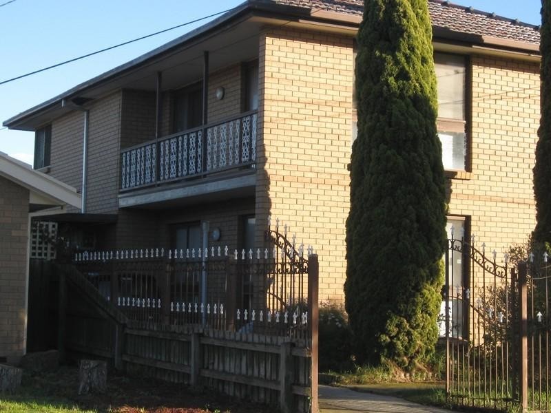 80 ROSEBERRY Street, Altona Meadows VIC 3028