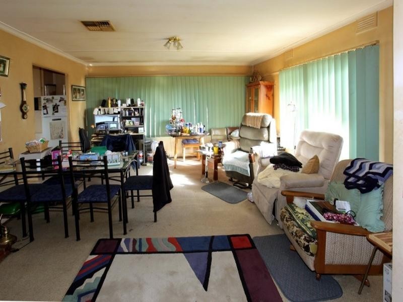 1 HEFFERNAN Street, Laverton VIC 3028