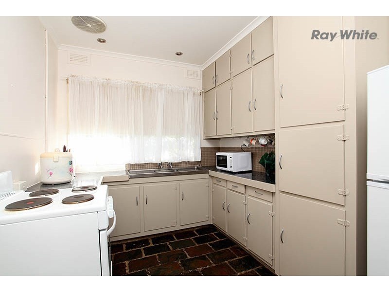 24 Heffernan Street, Laverton VIC 3028