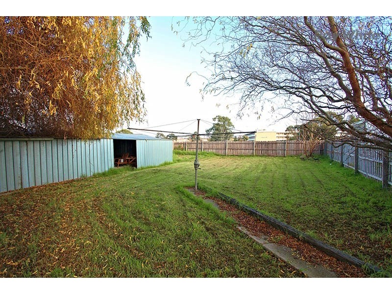 24 Heffernan Street, Laverton VIC 3028