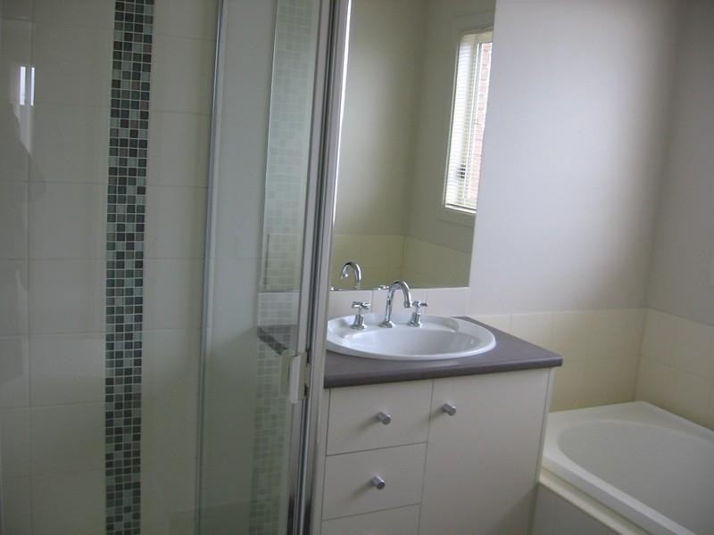 69 FOLEYS Road, Deer Park VIC 3023