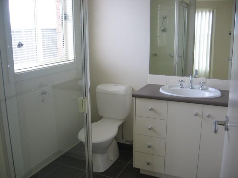 69 FOLEYS Road, Deer Park VIC 3023