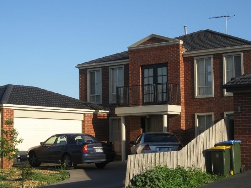 48 BALTIMORE Drive, Point Cook VIC 3030